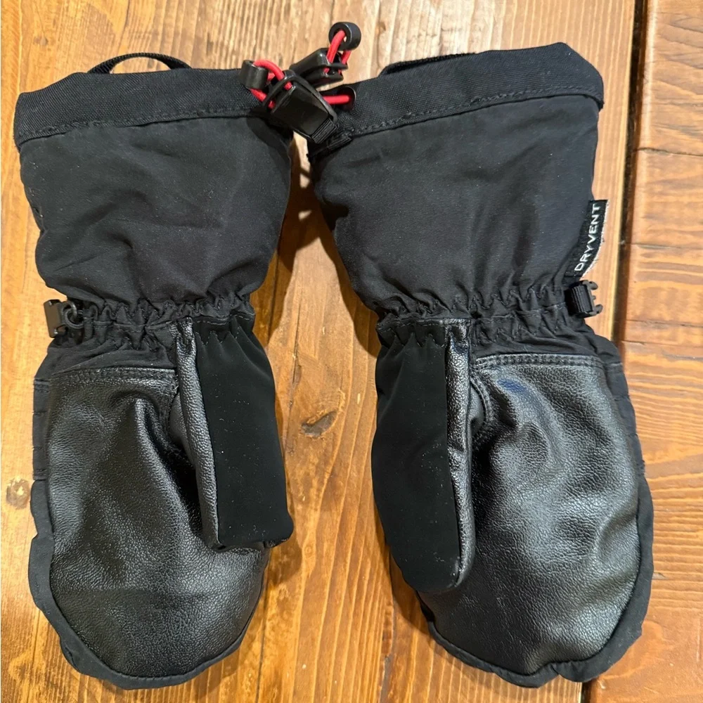 The North Face Black Insulated Gloves